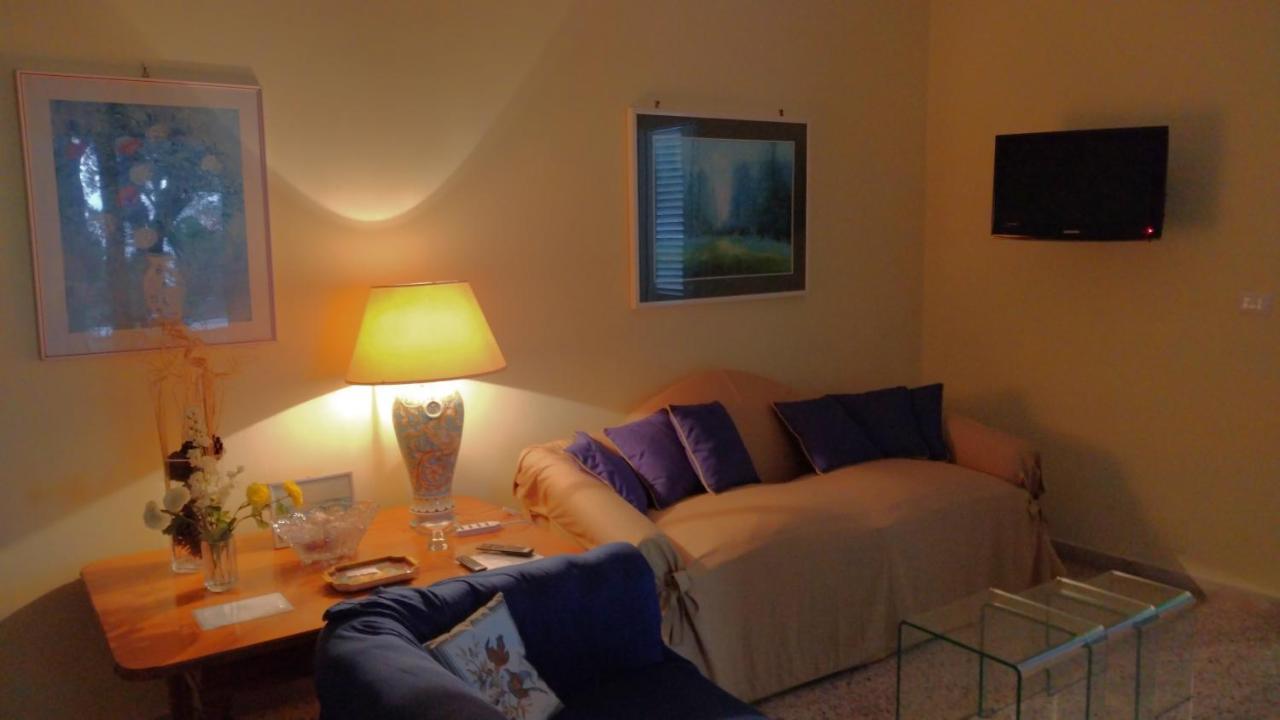 Villa L'Ulivina ซอร์เรนโต ภายนอก รูปภาพ